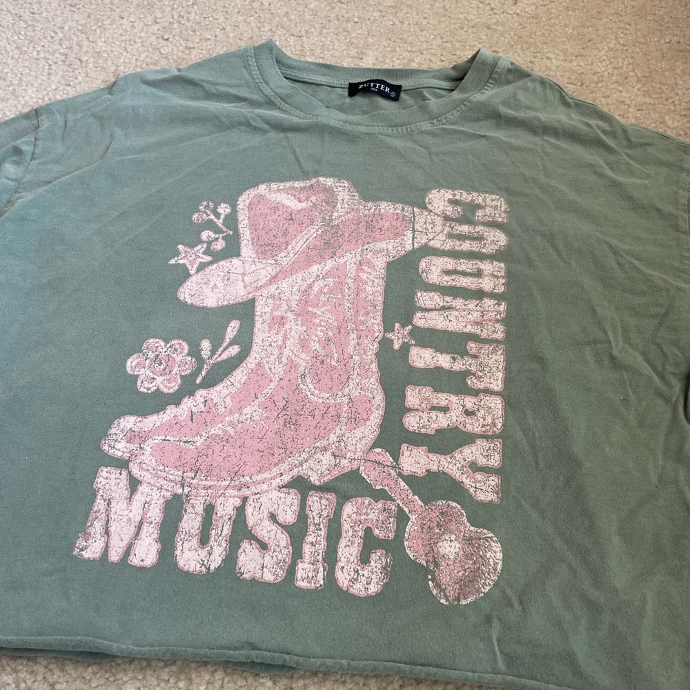 Long Sleeve Cropped Country Music Graphic Tee - Picture 4 of 5